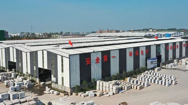 工程用石材马赛克：揭秘其背后的工艺与价格**